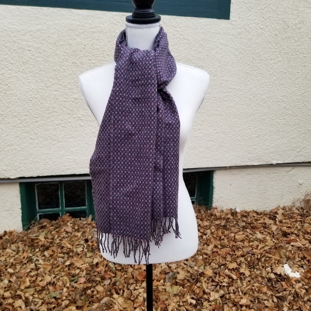 pink and gray patterned cashmere scarf made in Germany